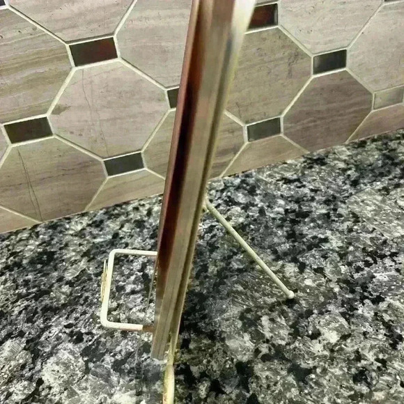 Lot of 2 Minecraft Books - Essential Handbook & Redstone Handbook - Picture 5 of 15